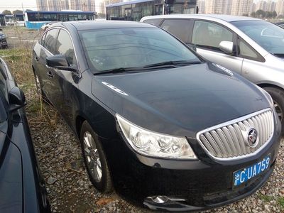 上海國(guó)拍機(jī)動(dòng)車(chē)拍賣(mài)與機(jī)動(dòng)車(chē)經(jīng)紀(jì)服務(wù)分析